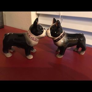 Boston Terrier salt & pepper shakers